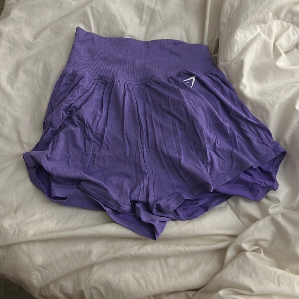 Gymshark shorts - super flattering
